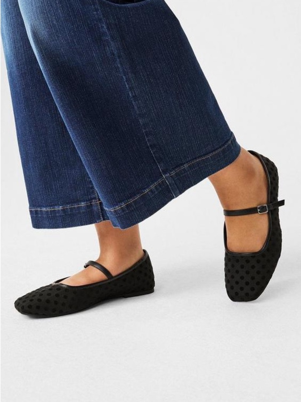 Torrid Black Mesh Polka Dot Mary Jane Flats Size Women’s 12 Wide